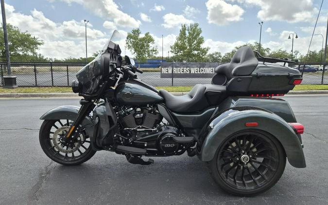 FLHTCUTG 2025 Tri Glide Ultra