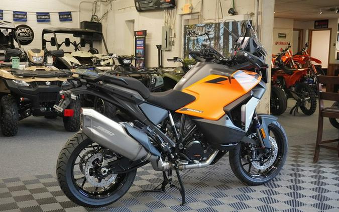2027 KTM Super Adventure 1390 S EVO