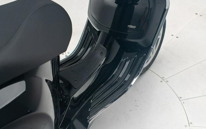2027 Vespa Primavera 150