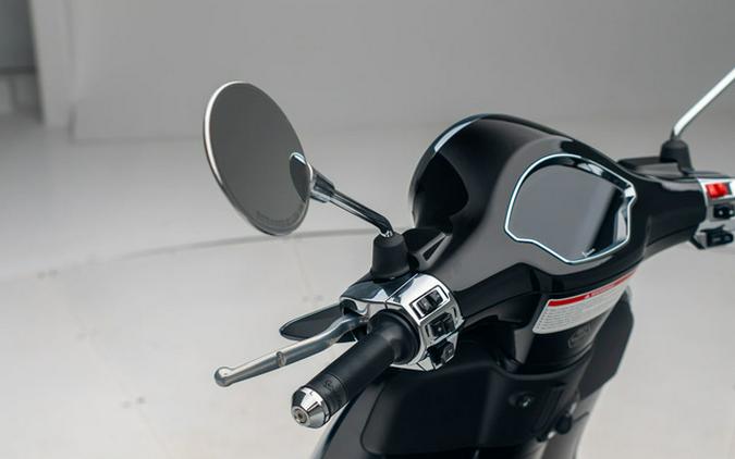 2027 Vespa Primavera 150