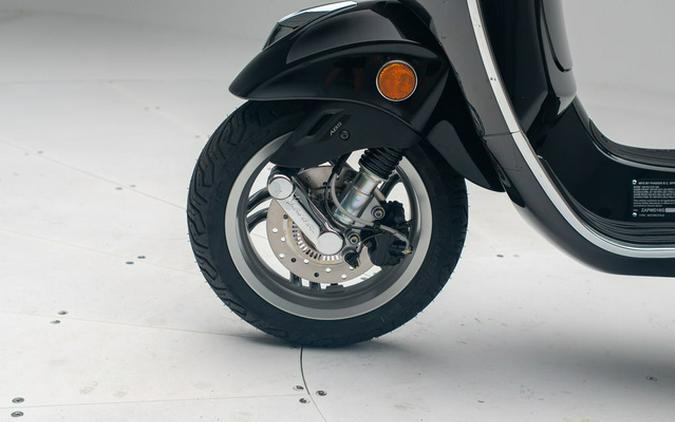 2027 Vespa Primavera 150