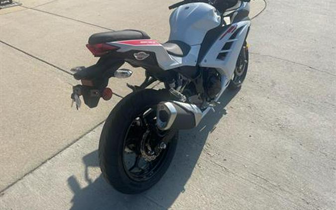 2026 Kawasaki Ninja® 300 ABS