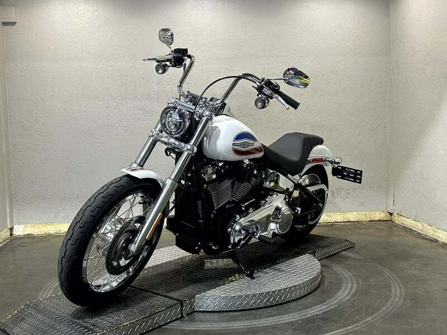 2026 Harley-Davidson® Super Glide® WHITE ONYX PRL