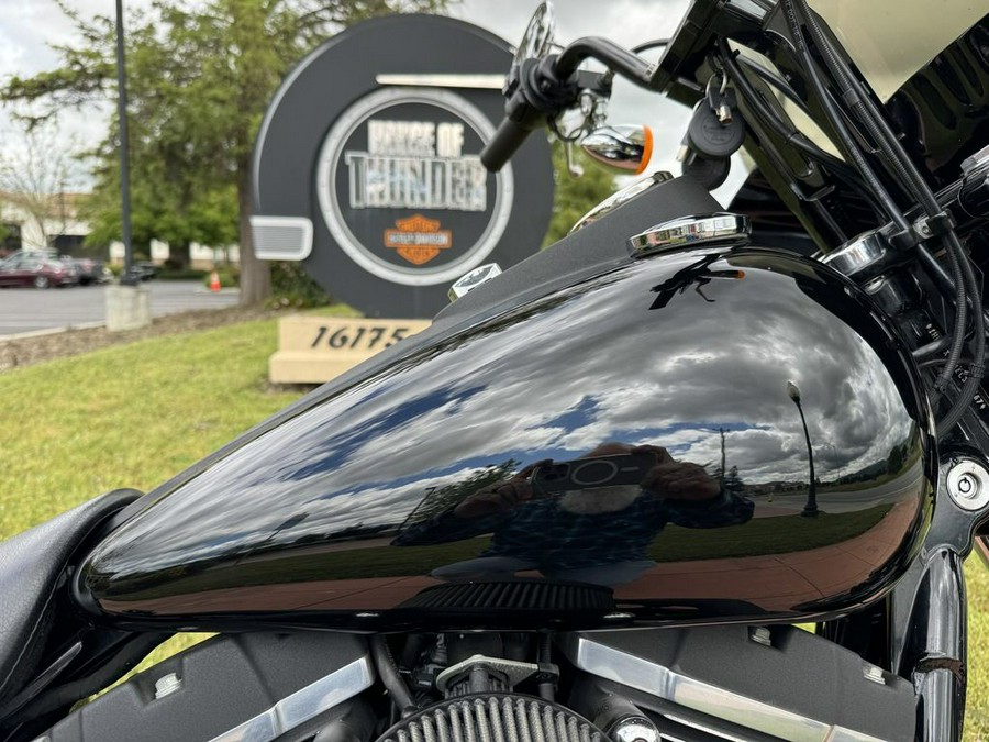 2014 Harley-Davidson® FXDB - Dyna® Street Bob®