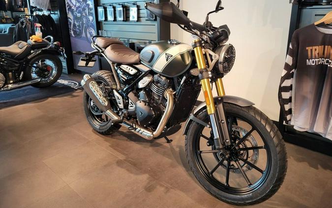 2024 Triumph Scrambler 400 X Matte Khaki Green / Fusion White