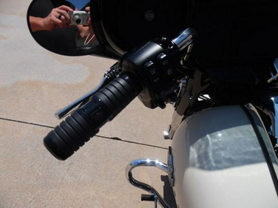 2022 Harley-Davidson® FLHXS - Street Glide® Special