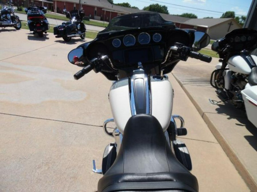 2022 Harley-Davidson® FLHXS - Street Glide® Special