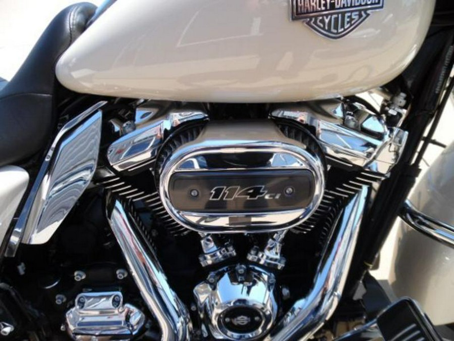 2022 Harley-Davidson® FLHXS - Street Glide® Special