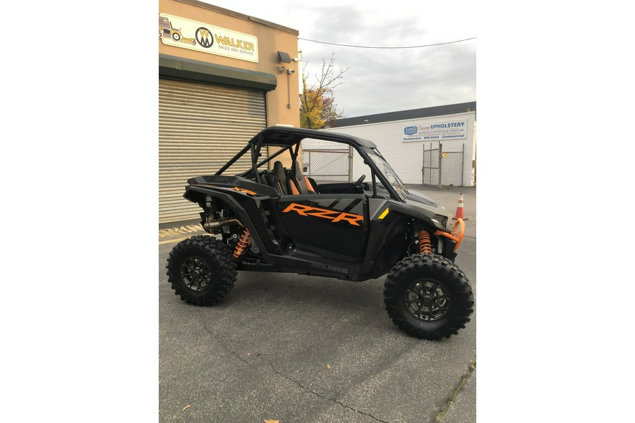 2024 Polaris Industries RZR XP 1000 Premium Matte Titanium / Onyx Black