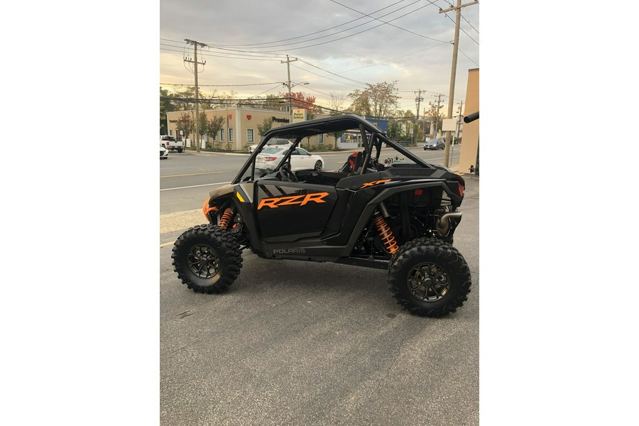 2024 Polaris Industries RZR XP 1000 Premium Matte Titanium / Onyx Black