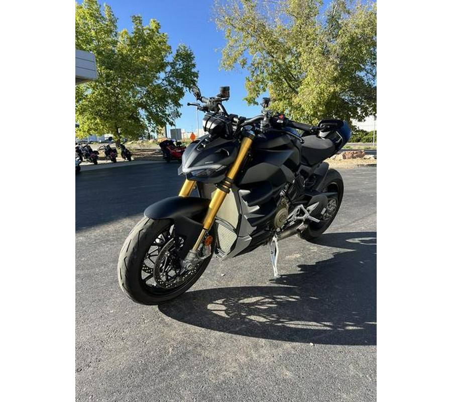 2022 Ducati Streetfighter V4 S Dark Stealth