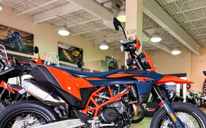 2026 KTM SMC 690 R