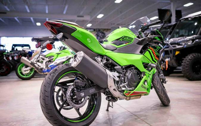 2024 Kawasaki Ninja® 500 KRT Edition SE ABS