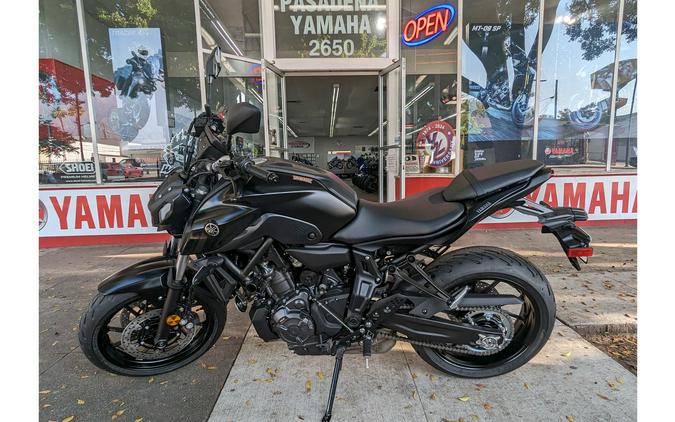 2024 Yamaha MT-07 CA