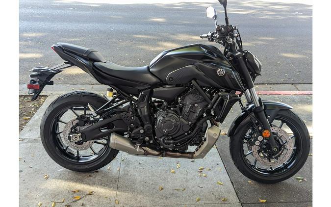 2024 Yamaha MT-07 CA