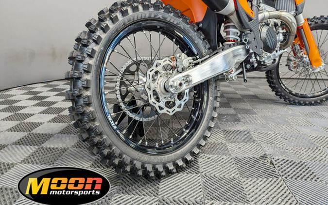 2025 KTM SX 350 F