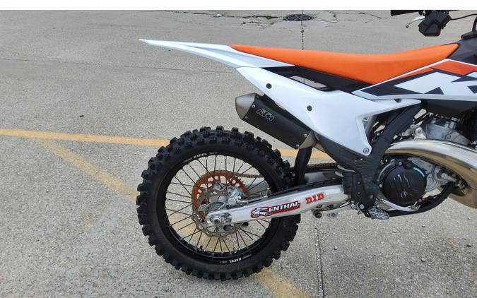 2023 KTM SX 300