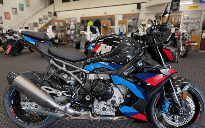 New 2026 BMW M 1000 R