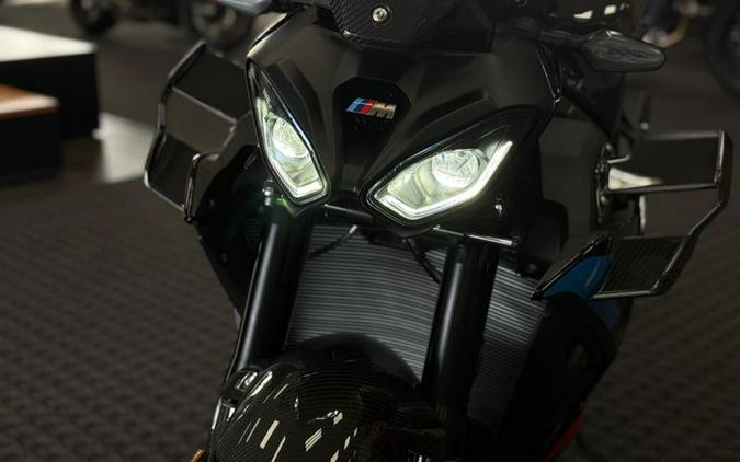 New 2026 BMW M 1000 R