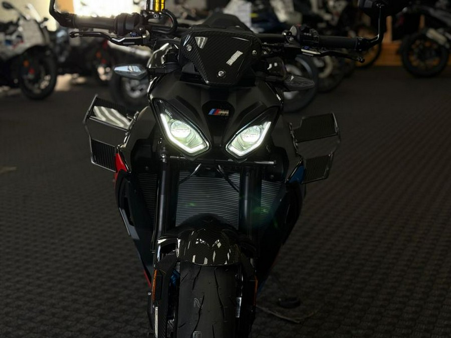 New 2026 BMW M 1000 R