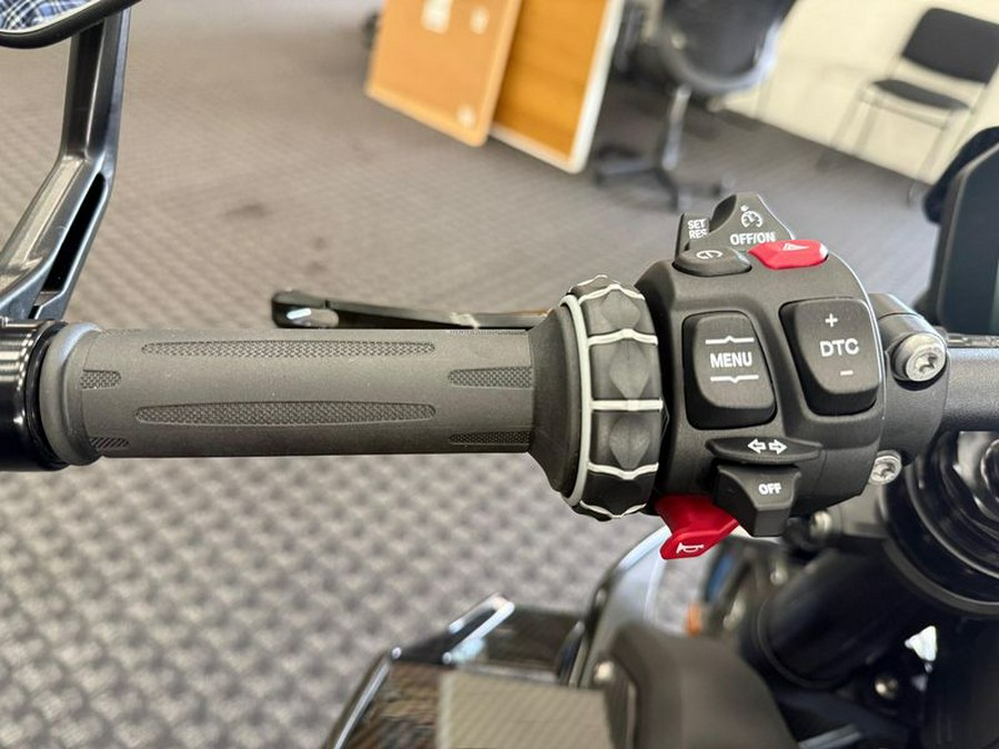 New 2026 BMW M 1000 R