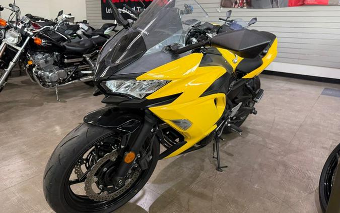2024 Kawasaki Ninja 650 Base