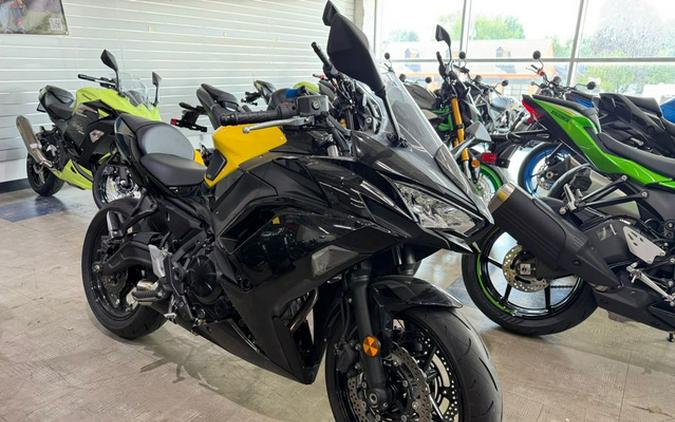 2024 Kawasaki Ninja 650 Base