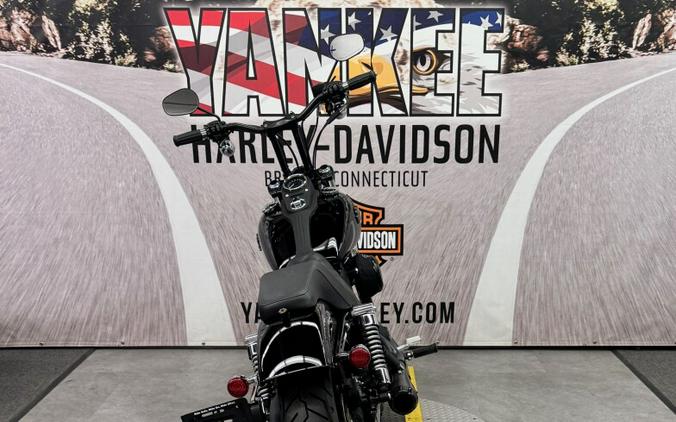 2016 FXDB Street Bob®