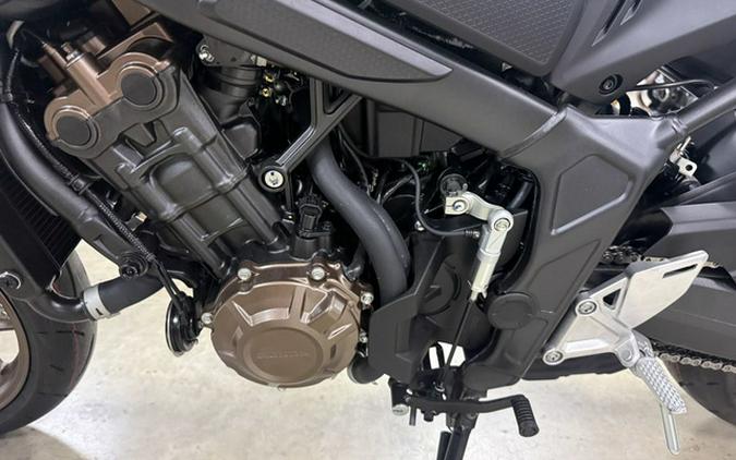 2026 Honda CB650R E-Clutch