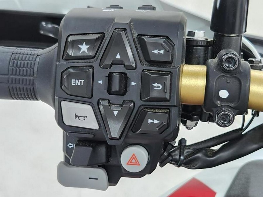 2025 Honda® Africa Twin Adventure Sports ES DCT