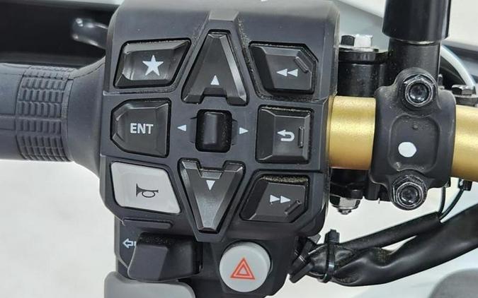 2025 Honda® Africa Twin Adventure Sports ES DCT