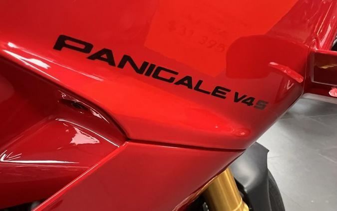 2025 Ducati Panigale V4 S Ducati Red