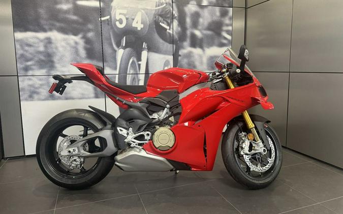 2025 Ducati Panigale V4 S Ducati Red