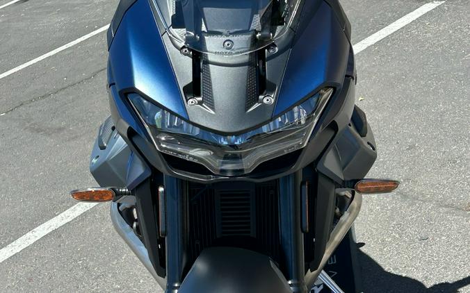 2027 Moto Guzzi V100 MANDELLO