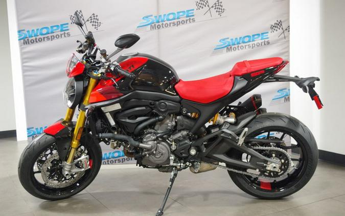 2024 Ducati Monster SP