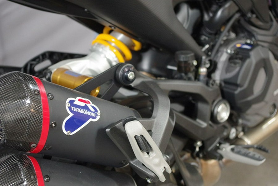 2024 Ducati Monster SP