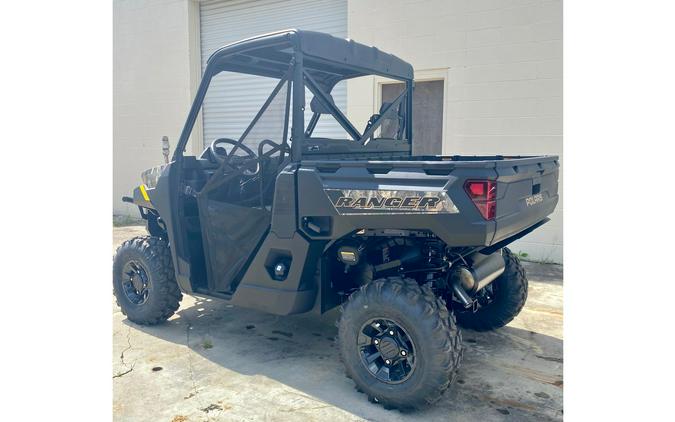 2025 Polaris Industries Ranger® 1000 Premium - CAMO