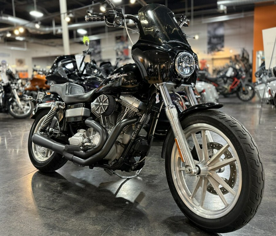 2007 Harley-Davidson® Super Glide® Vivid Black
