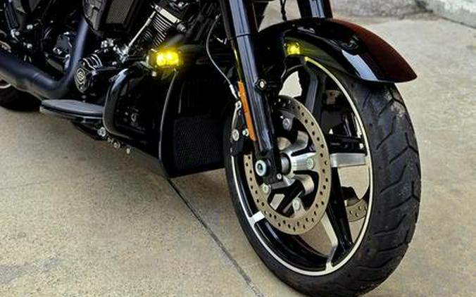 2024 Harley-Davidson® FLTRX - Road Glide®