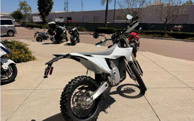 2026 Stark VARG EX 80 hp Medium 165-200lbs (Enduro)