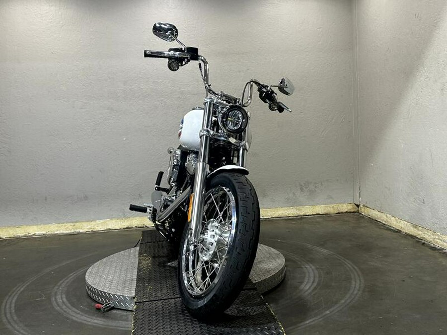 2026 Harley-Davidson® Super Glide® WHITE ONYX PRL
