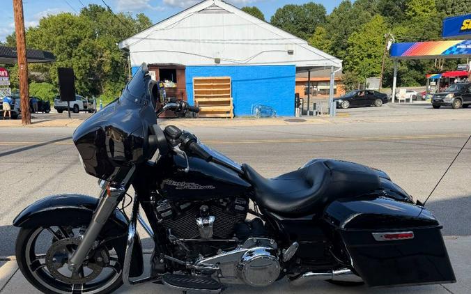 2018 Harley-Davidson Street Glide FLHX