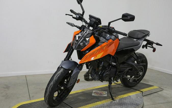 2024 KTM 250 Duke 250