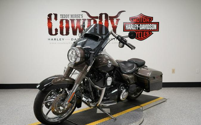 2014 Harley-Davidson Touring FLHRSE - CVO Road King