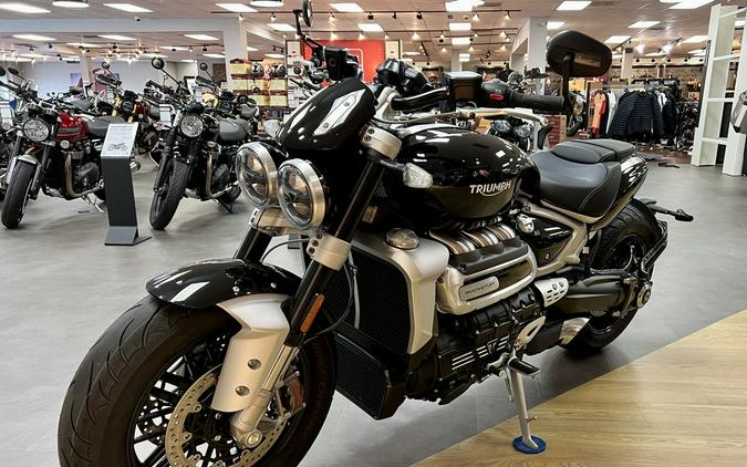 2023 Triumph Rocket 3 R Sapphire Black