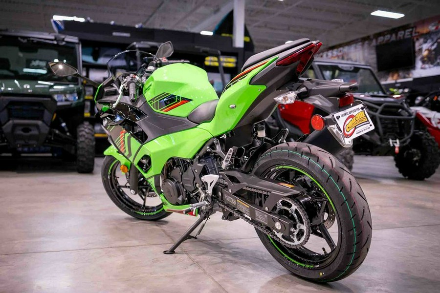 2024 Kawasaki Ninja® 500 KRT Edition