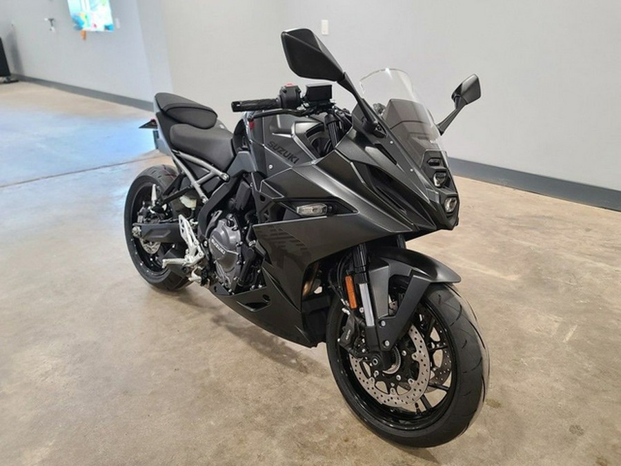 2025 Suzuki GSX 8R