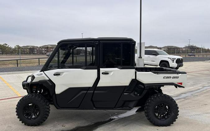 2026 Can-Am® Defender MAX Limited HD11