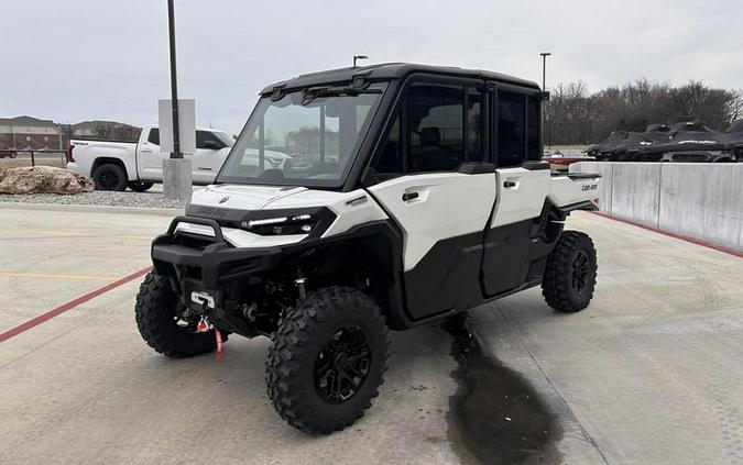 2026 Can-Am® Defender MAX Limited HD11