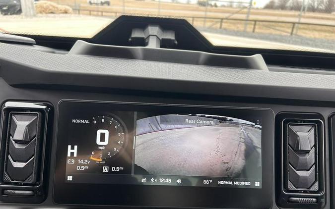 2026 Can-Am® Defender MAX Limited HD11